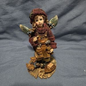 Boyds Bears & Friends Fixit...Santa's Fairie Figuring
